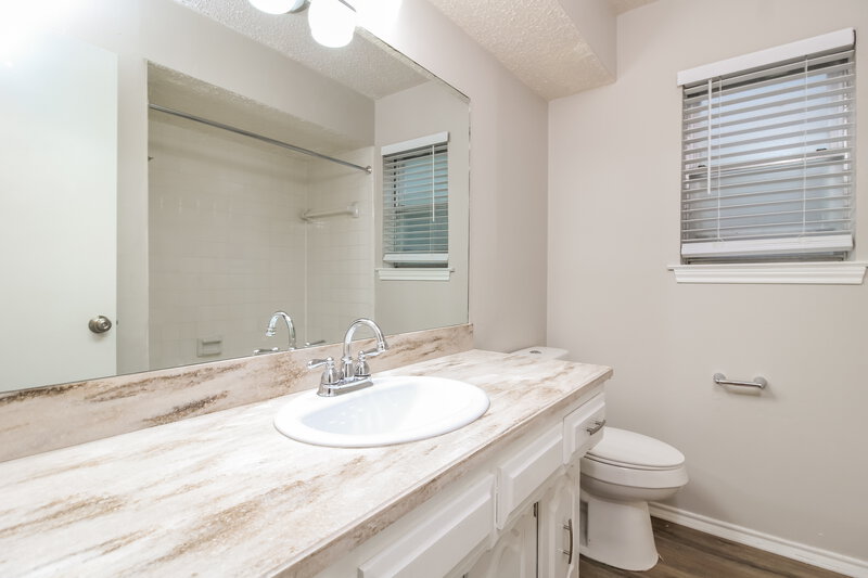 2,395/Mo, 1936 Aspen Dr Lewisville, TX 75077 Bathroom View