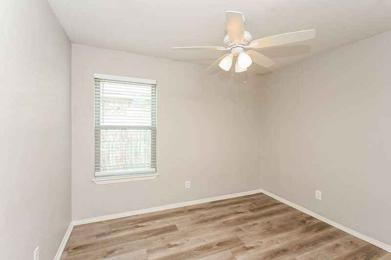 2,120/Mo, 9324 Cynthia Ct Fort Worth, TX 76140 Bedroom View 2