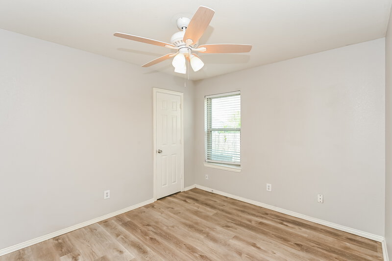 2,120/Mo, 9324 Cynthia Ct Fort Worth, TX 76140 Bedroom View 3
