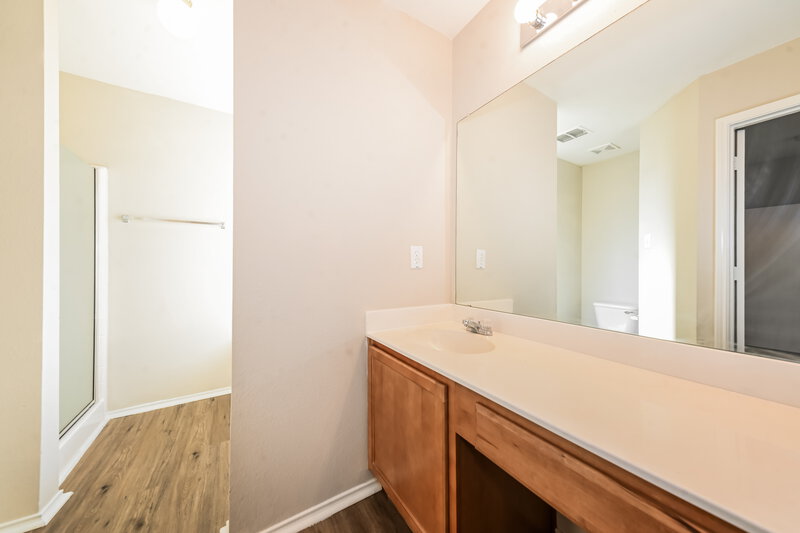 2,290/Mo, 210 Amherst Dr Forney, TX 75126 Main Bathroom View