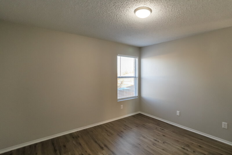 2,085/Mo, 16101 Hollyhill Ct Fort Worth, TX 76247 Bedroom View