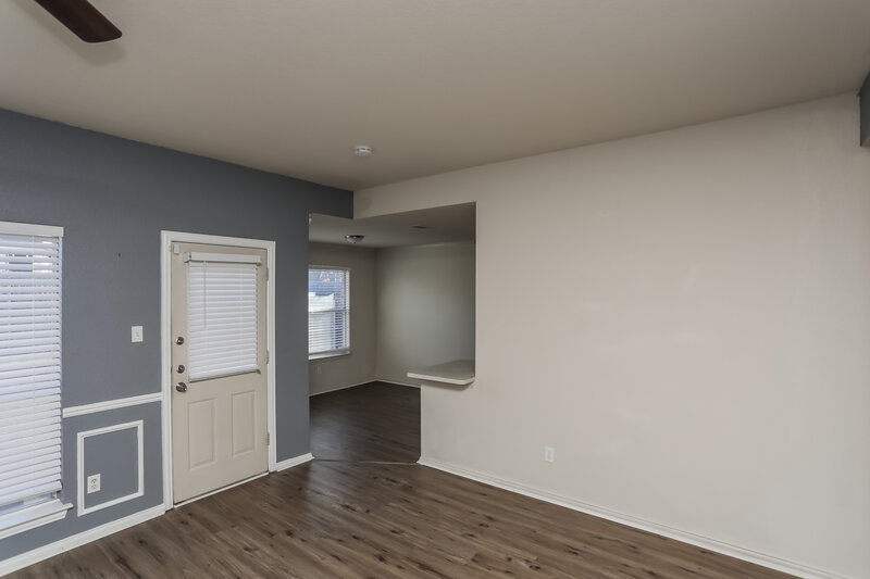 2,460/Mo, 1917 Sail Fish Dr Mansfield, TX 76063 Living Room View 2