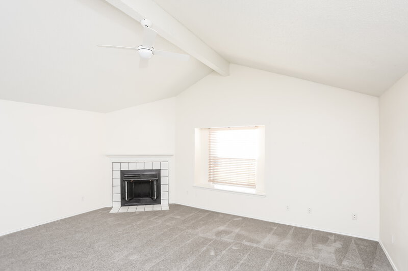 2,485/Mo, 4812 Mill Creek Trl Fort Worth, TX 76179 Living Room View