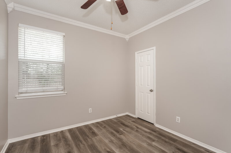 1,880/Mo, 2413 Wildwood Ln Denton, TX 76210 Bedroom View 2