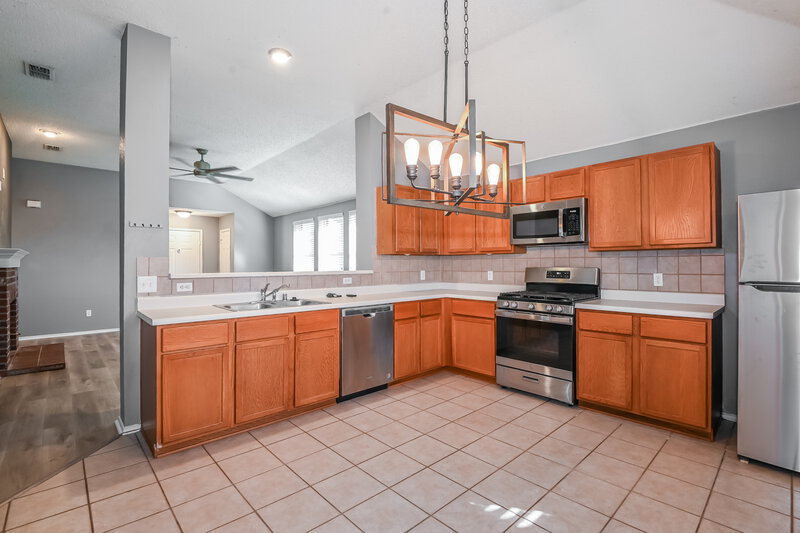 2,025/Mo, 512 Pinto Ln Forney, TX 75126 Kitchen View 3