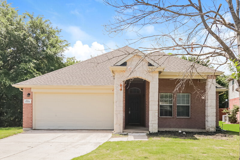 1,920/Mo, 904 Starling Ln Aubrey, TX 76227 External View
