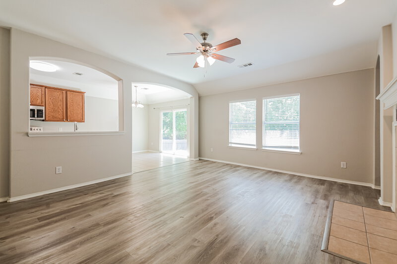 1,920/Mo, 904 Starling Ln Aubrey, TX 76227 Living Room View