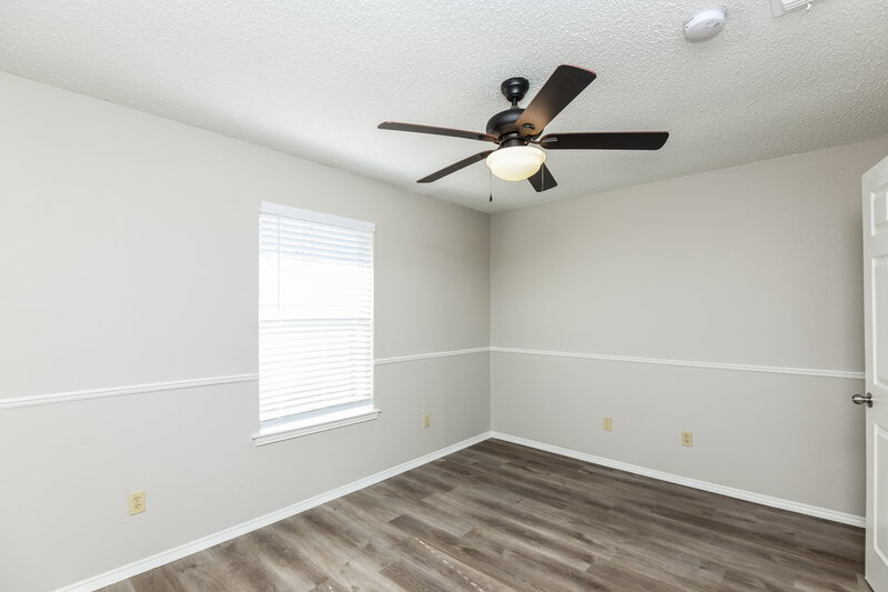 2,345/Mo, 4648 Feathercrest Dr Fort Worth, TX 76137 Bedroom View 2