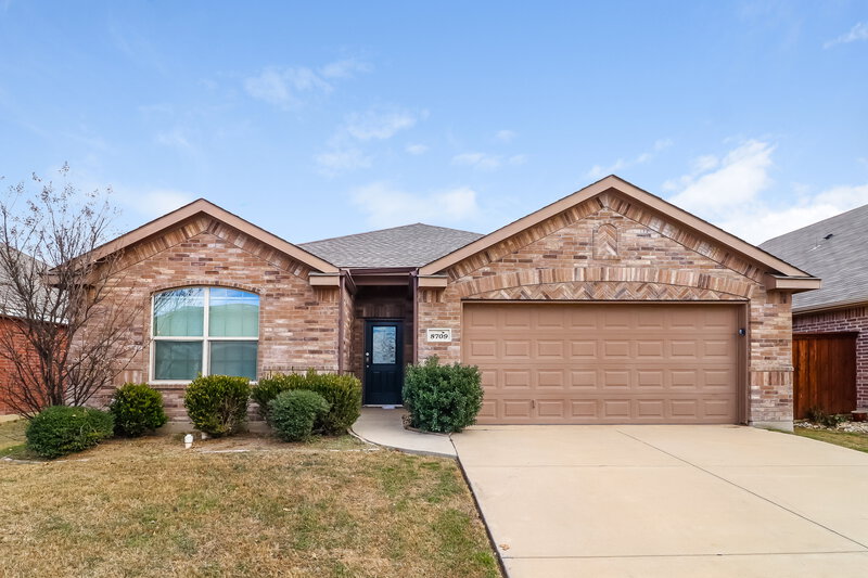 2,295/Mo, 8709 Pitchfork Ranch Rd Fort Worth, TX 76134 External View