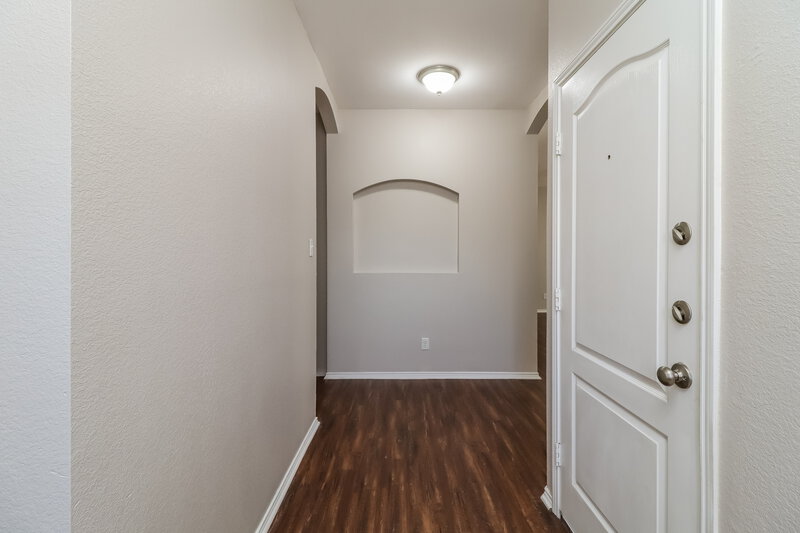 2,295/Mo, 8709 Pitchfork Ranch Rd Fort Worth, TX 76134 Foyer View