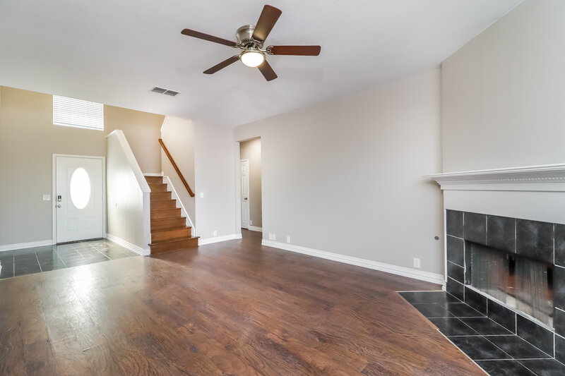 2,715/Mo, 3354 Roddy Dr Fort Worth, TX 76123 Living Room View