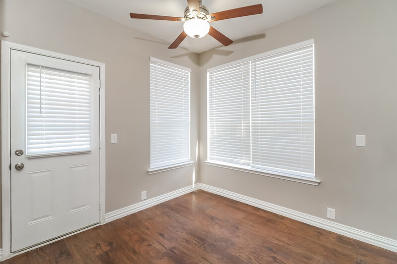 2,715/Mo, 3354 Roddy Dr Fort Worth, TX 76123 Breakfast Nook View