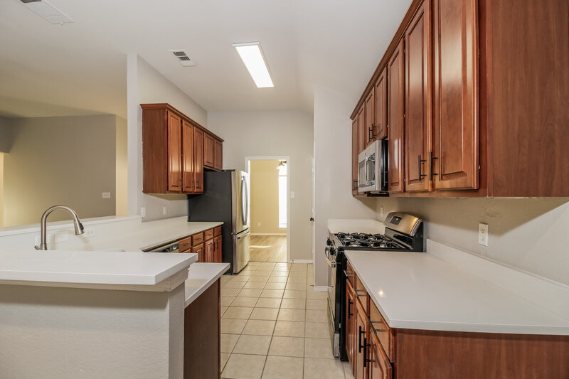 2,645/Mo, 2921 Custer Dr Corinth, TX 76210 Kitchen View