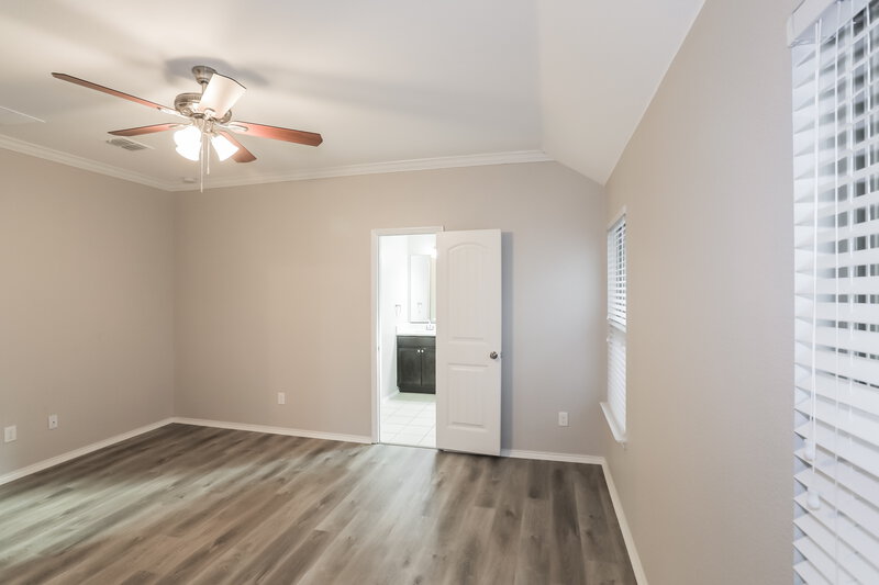 2,055/Mo, 509 Wounded Knee Dr Aubrey, TX 76227 Main Bedroom View 2