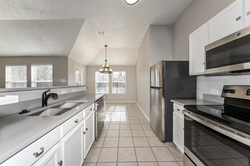 2,390/Mo, 1041 Singletree Dr Forney, TX 75126 Kitchen View