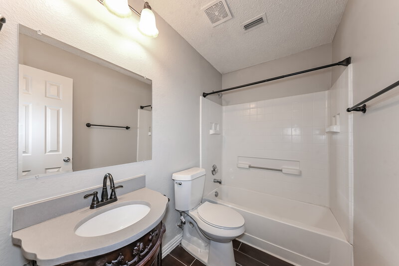 2,390/Mo, 1041 Singletree Dr Forney, TX 75126 Bathroom View
