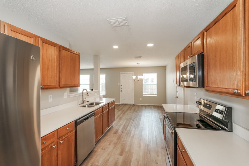 2,425/Mo, 2908 Cottage Ln Lancaster, TX 75134 Kitchen View 2