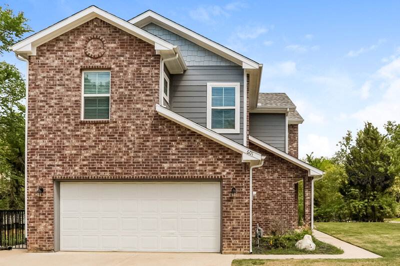 2,125/Mo, 601 Meadowbrook St Lake Dallas, TX 75065 Misc View