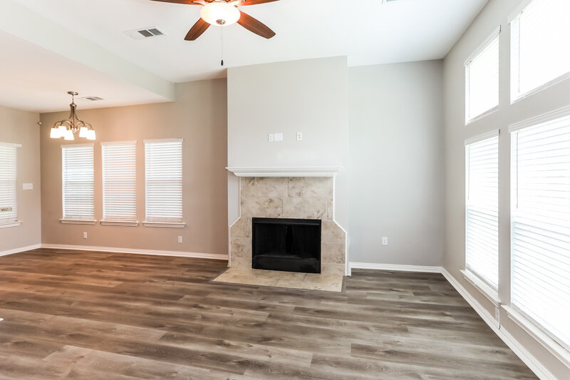 2,125/Mo, 601 Meadowbrook St Lake Dallas, TX 75065 Misc View 2