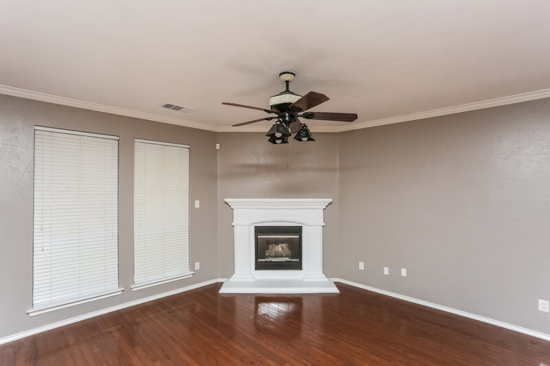 2,205/Mo, 5505 Paloma Ct Fort Worth, TX 76179 Living Room View