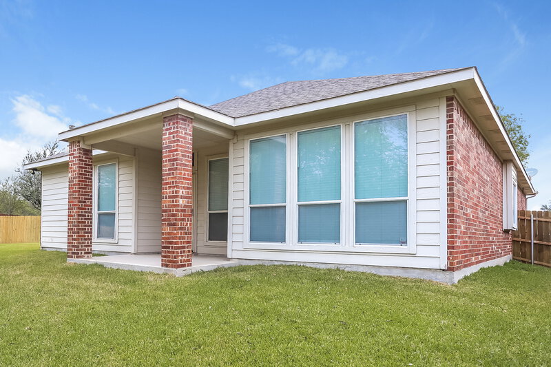 2,205/Mo, 5505 Paloma Ct Fort Worth, TX 76179 Rear View