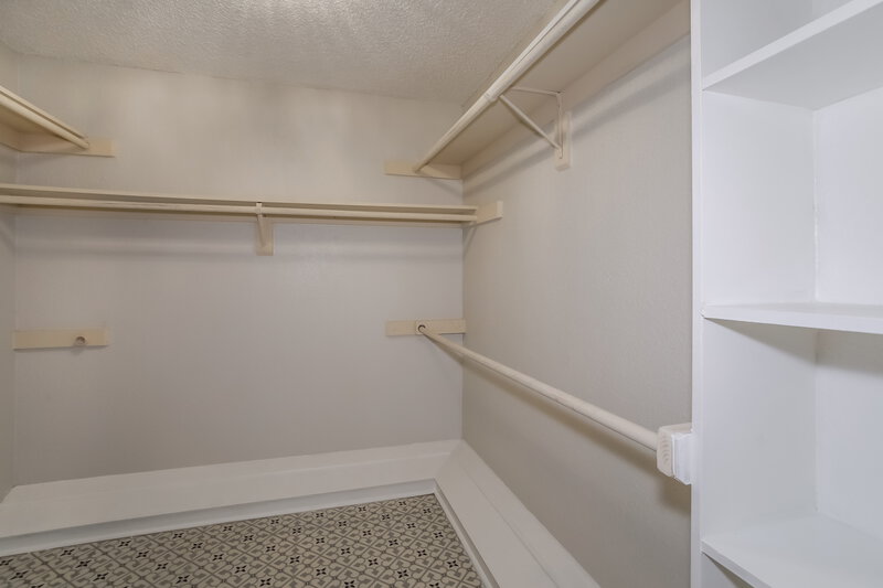 2,280/Mo, 58 Robins Nest Dr Lake Dallas, TX 75065 Amenities View