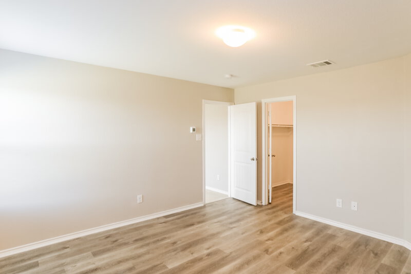 2,055/Mo, 1216 Basswood Ln Royse City, TX 75189 Main Bedroom View