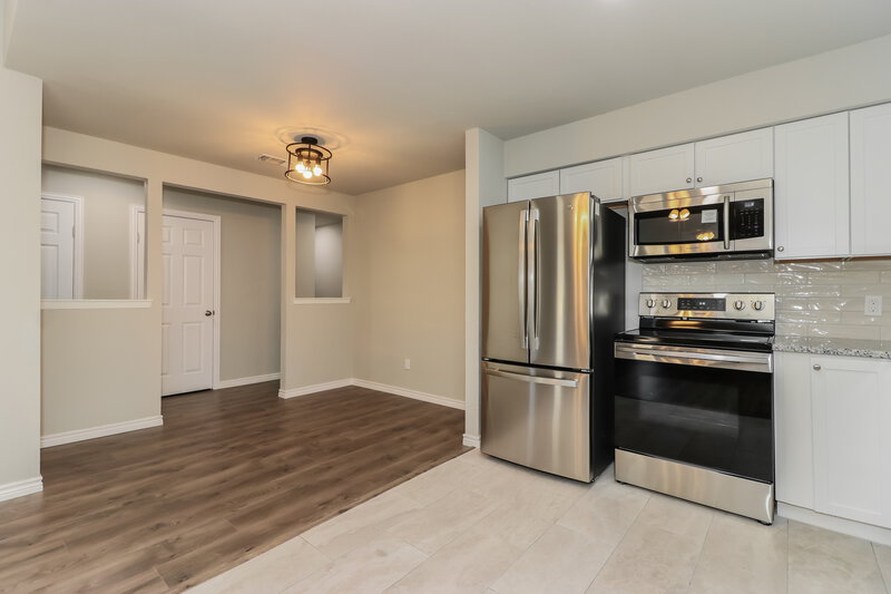 2,090/Mo, 3300 Chalmette Ct Forest Hill, TX 76140 Kitchen View 2