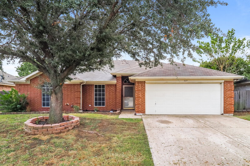 2,395/Mo, 317 Willowstone Trl Saginaw, TX 76179 External View