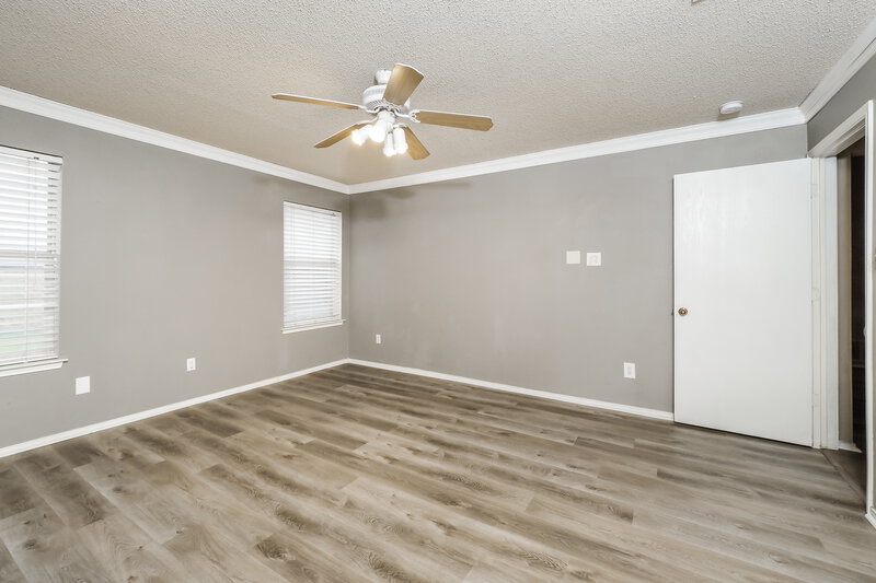 2,395/Mo, 317 Willowstone Trl Saginaw, TX 76179 Main Bedroom View