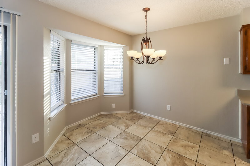 1,975/Mo, 2917 Green Ridge St Fort Worth, TX 76133 Dining Room View