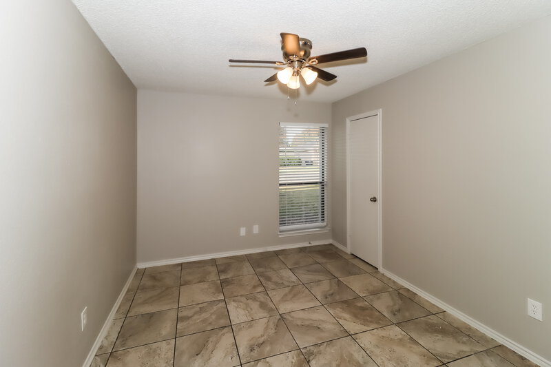 1,975/Mo, 2917 Green Ridge St Fort Worth, TX 76133 Bedroom View