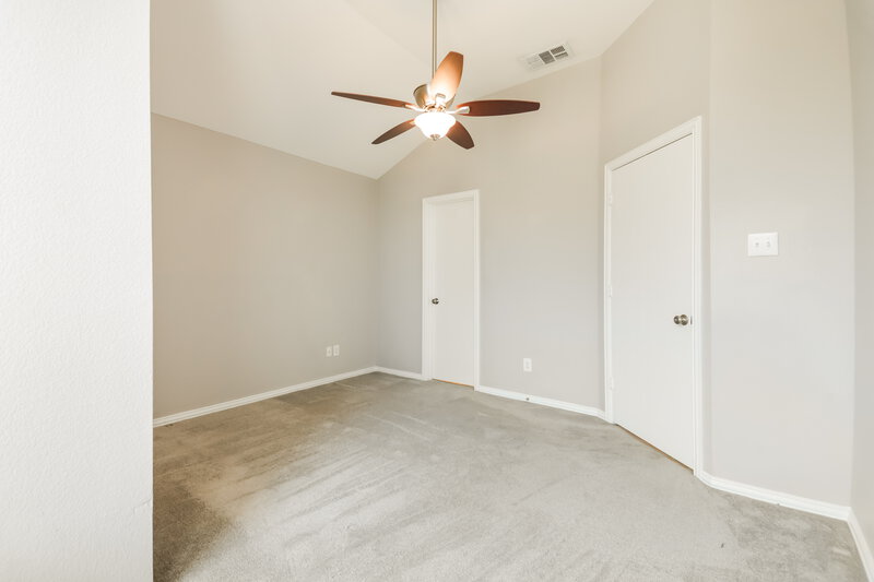 1,930/Mo, 2504 Castle Ridge Dr McKinney, TX 75071 Main Bedroom View 2