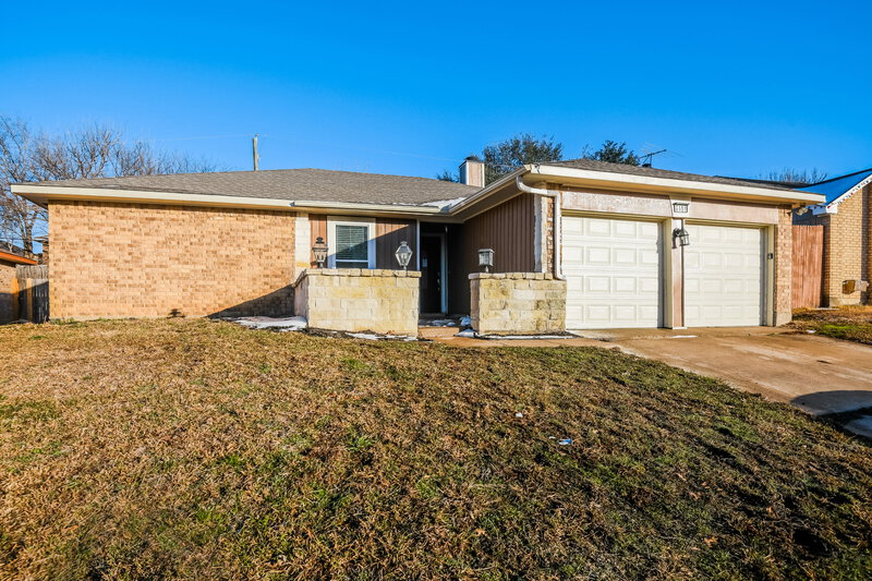 2,165/Mo, 6401 Peggy Dr Fort Worth, TX 76133 External View