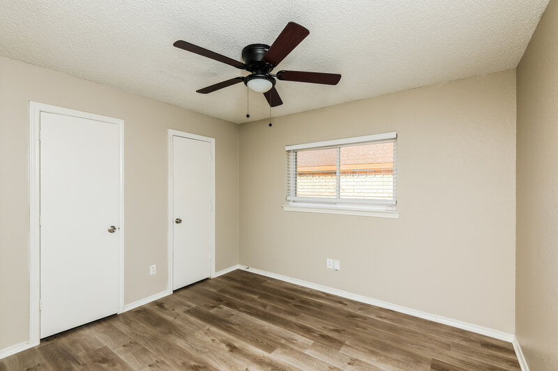 2,165/Mo, 6401 Peggy Dr Fort Worth, TX 76133 Bedroom View 2