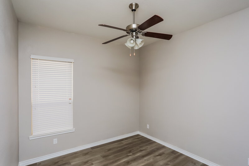 2,465/Mo, 3224 Shady River Trl Royse City, TX 75189 Bedroom View 3