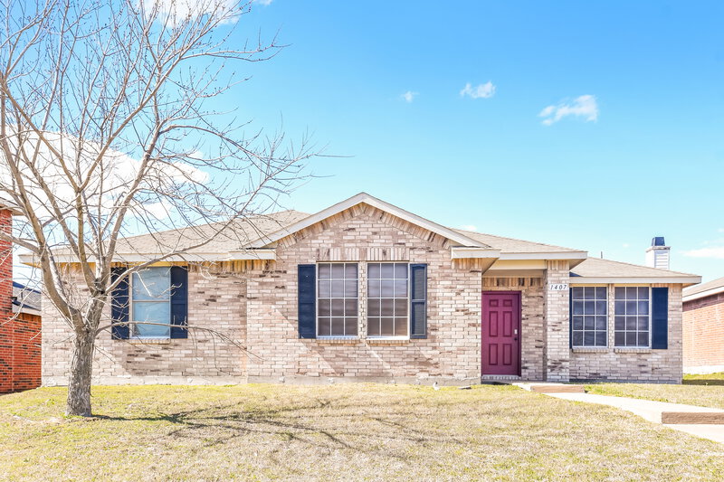 2,500/Mo, 1407 Gentle Rain Dr Lancaster, TX 75134 External View