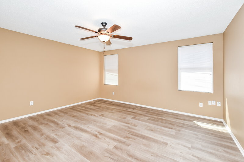 2,500/Mo, 1407 Gentle Rain Dr Lancaster, TX 75134 Main Bedroom View
