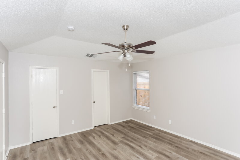 2,155/Mo, 312 Meadow St Saginaw, TX 76179 Main Bedroom View