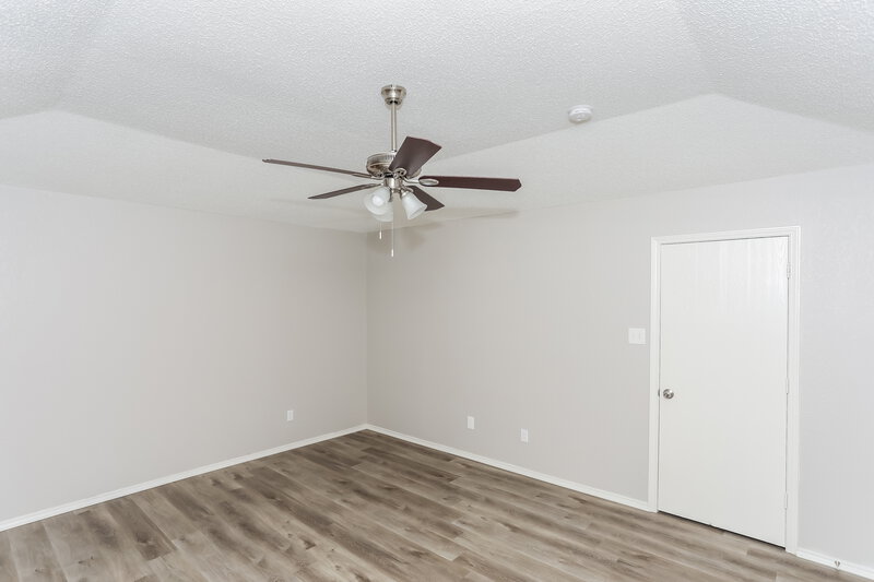 2,155/Mo, 312 Meadow St Saginaw, TX 76179 Main Bedroom View 2