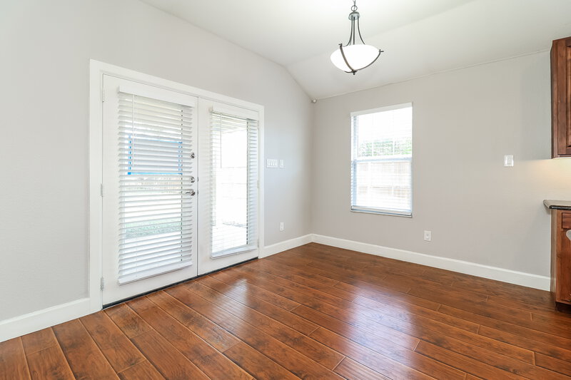 2,415/Mo, 802 Pangburn St Grand Prairie, TX 75051 Dining Room View