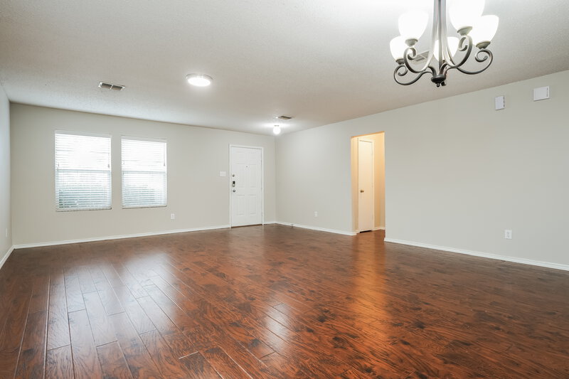 2,260/Mo, 8712 Cove Meadow Ln Fort Worth, TX 76123 Dining Room View