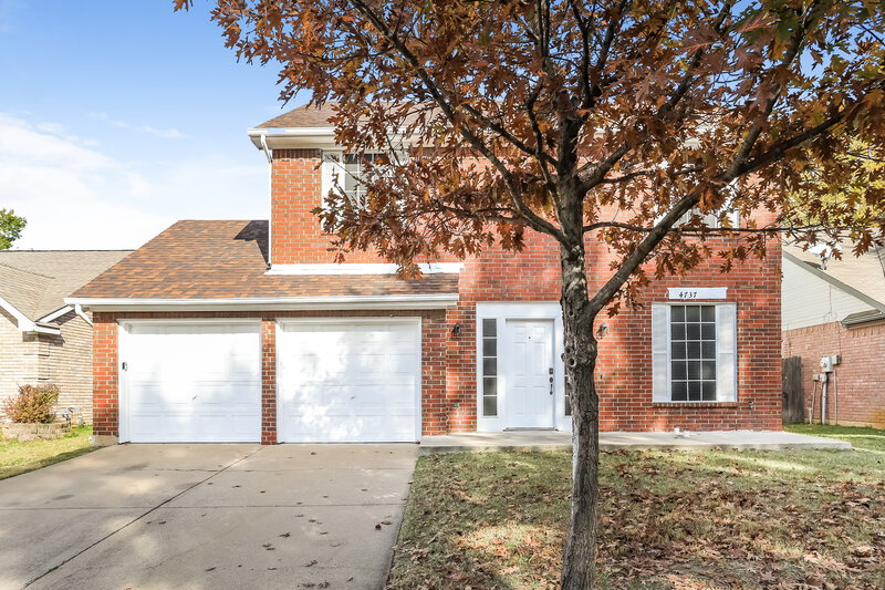 2,370/Mo, 4737 Waterway Dr N Fort Worth, TX 76137 External View
