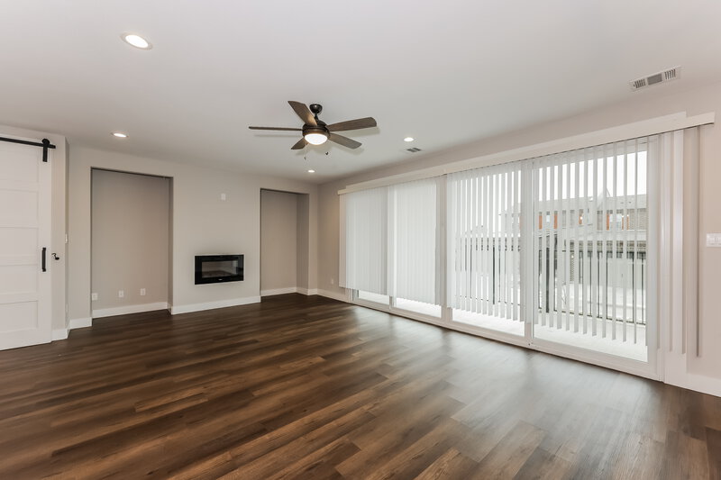 2,180/Mo, 8539 Mulligan Pass Fort Worth, TX 76179 Living Room View