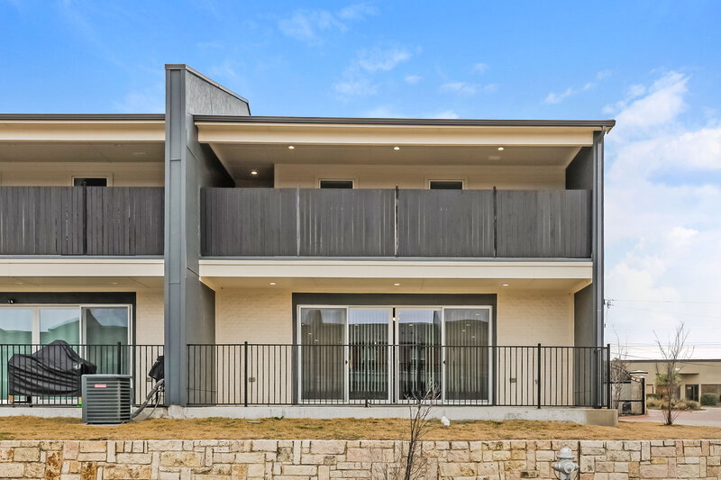 2,180/Mo, 8539 Mulligan Pass Fort Worth, TX 76179 Rear View