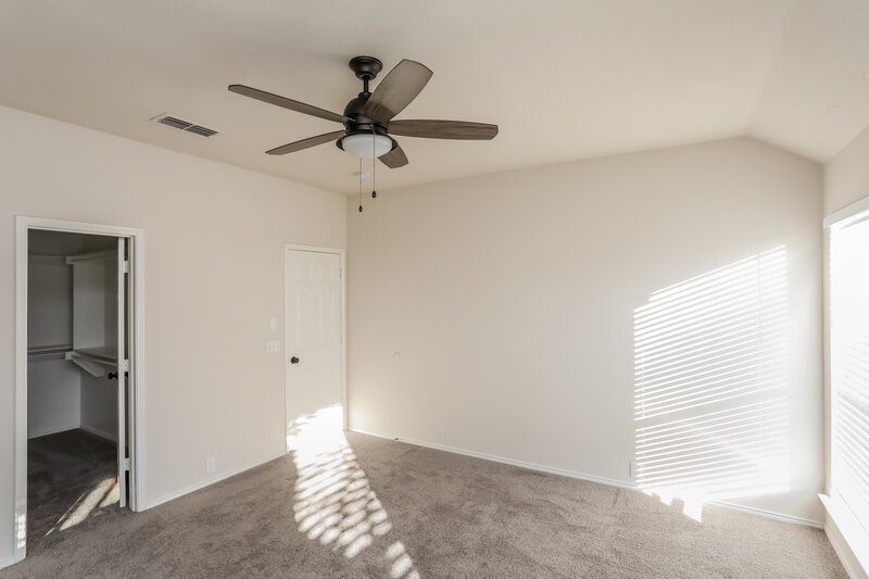 2,470/Mo, 7862 Park Downs Dr Fort Worth, TX 76137 Main Bedroom View