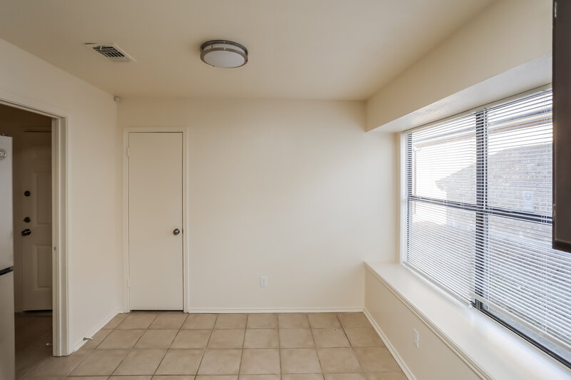 2,255/Mo, 916 Richards Dr Cedar Hill, TX 75104 Bedroom View 4