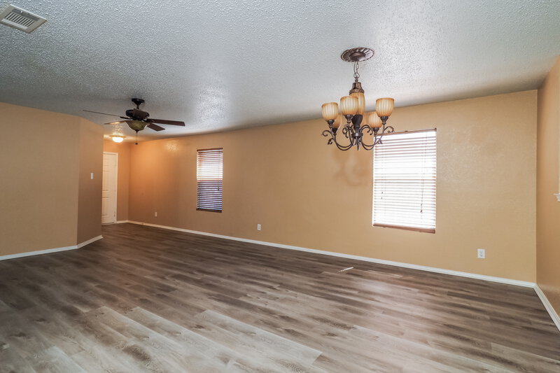 1,885/Mo, 5213 Bedfordshire Dr Fort Worth, TX 76135 Dining Room View