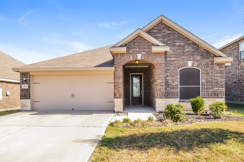 1,975/Mo, 4716 Merchant Trl Denton, TX 76207 External View