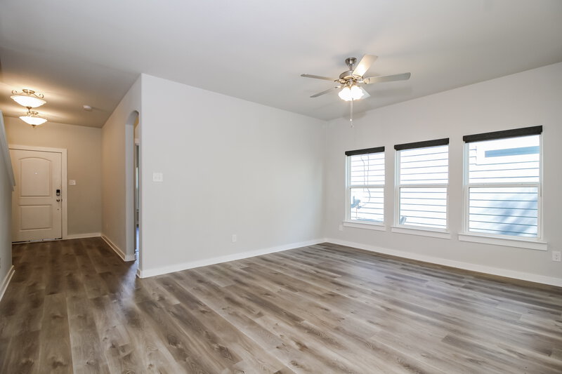 2,375/Mo, 2300 Paxton Way Denton, TX 76209 Living Room View